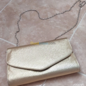Pochette dorée pour fêtes | Constantine - Algérie | Dir L’affaire