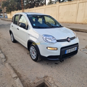 Fiat panda 2023 BSG s/s Berline | Alger - Algérie | Dir L’affaire