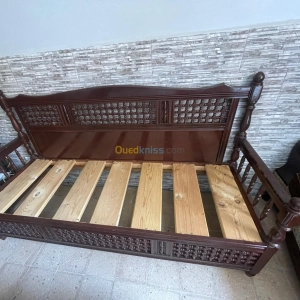 Canapé accoudoir | Alger - Algérie | Dir L’affaire